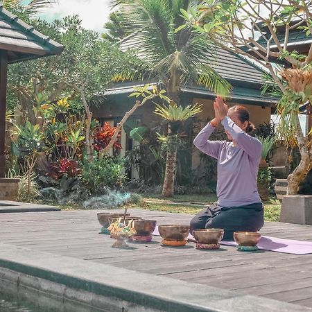 Villa Cendrawasih Ubud เตกากาลัง ภายนอก รูปภาพ