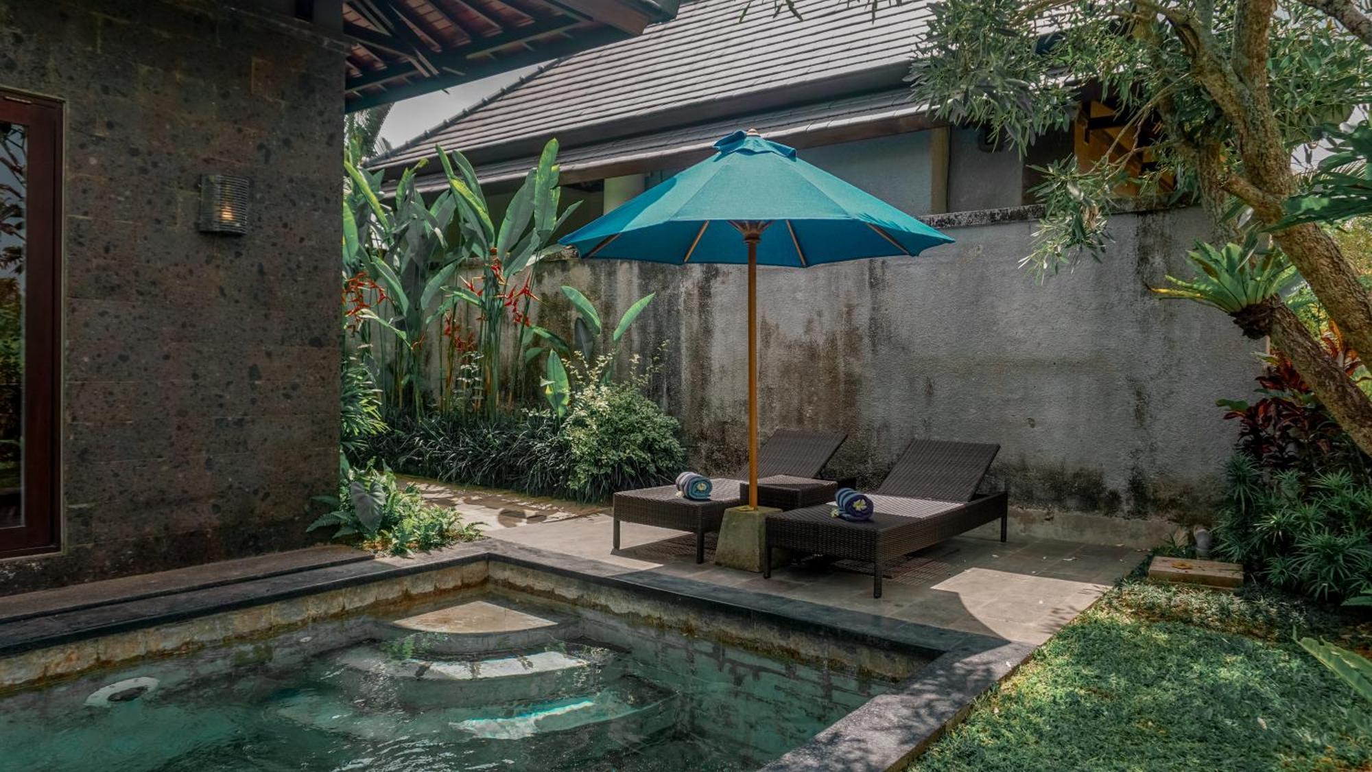Villa Cendrawasih Ubud เตกากาลัง ภายนอก รูปภาพ
