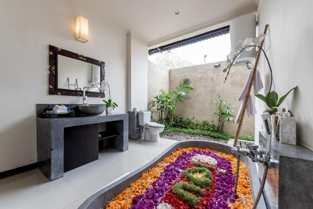 Villa Cendrawasih Ubud เตกากาลัง ภายนอก รูปภาพ