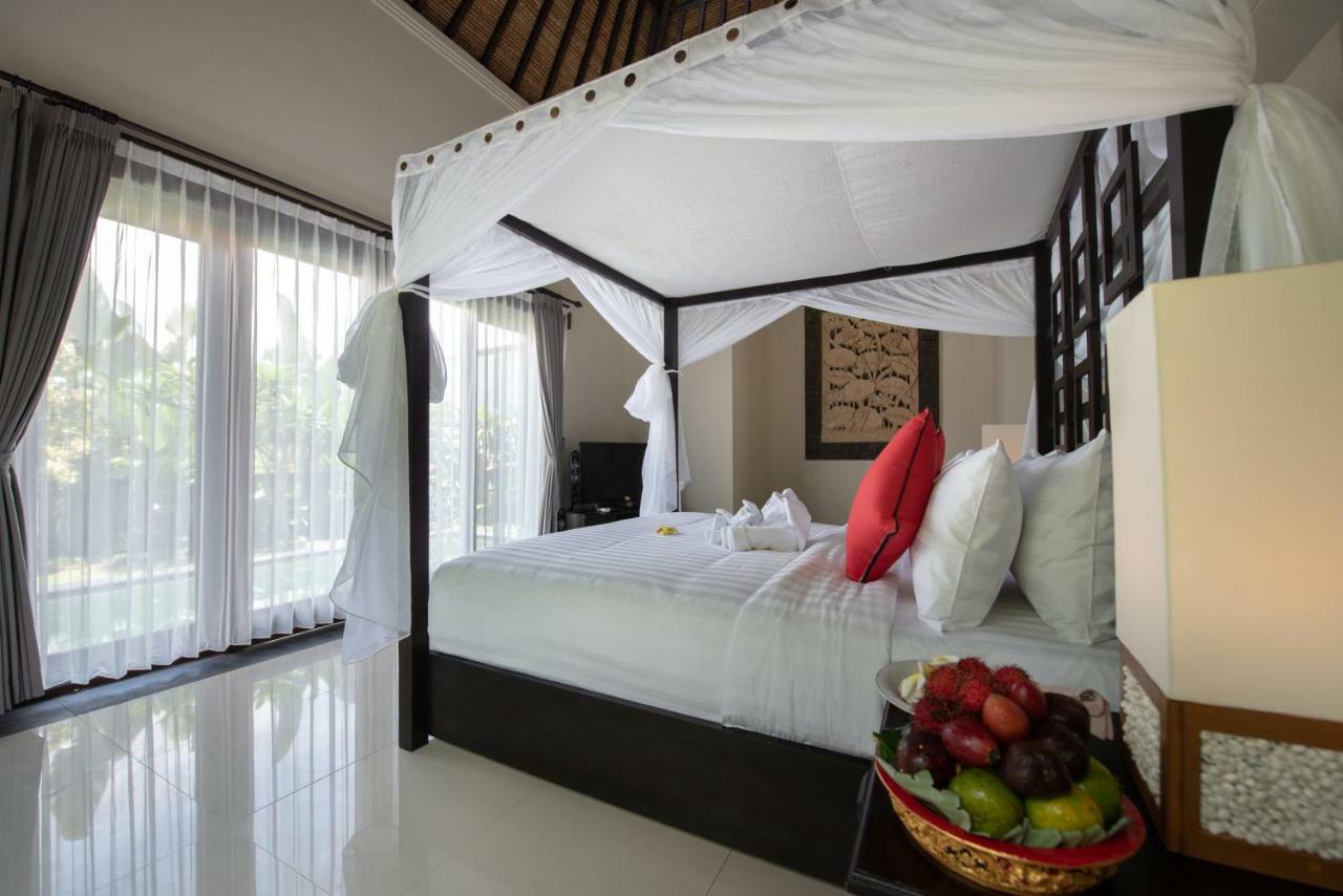 Villa Cendrawasih Ubud เตกากาลัง ภายนอก รูปภาพ